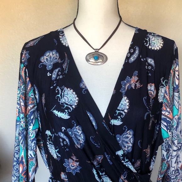 💙 Vintage Women's V Neck dress size medium - Picture 7 of 11